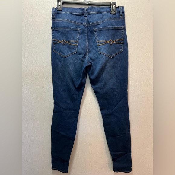 Mudd Jegging Fit Jeans - Picture 3 of 3